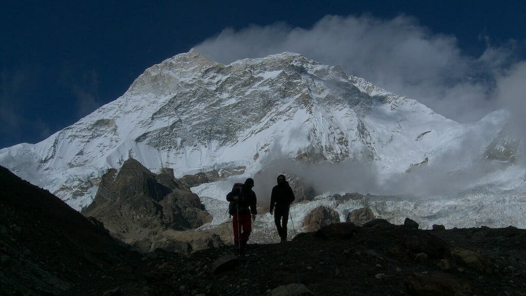 Approaching Makalu