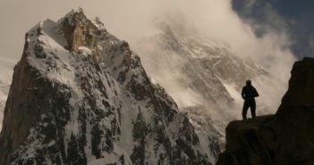 Mountaineering Training with expedition guide Adrian Ballinger