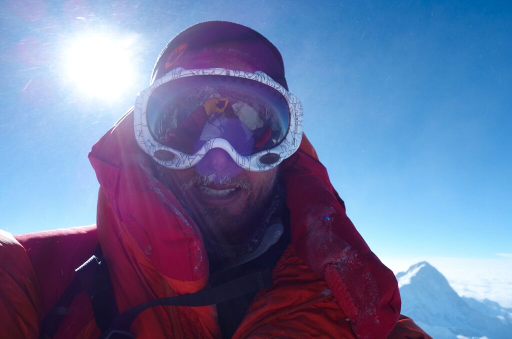 Summit selfie with Makalu in the back