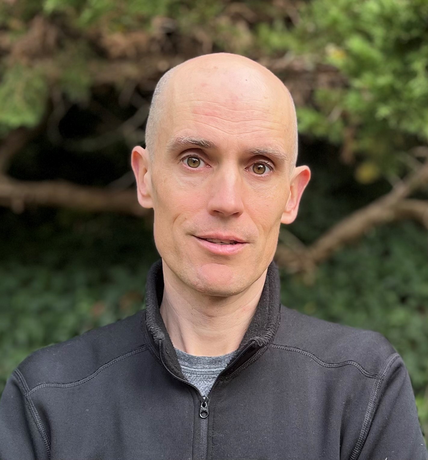 Alex Hutchinson cropped (c) Lauren King