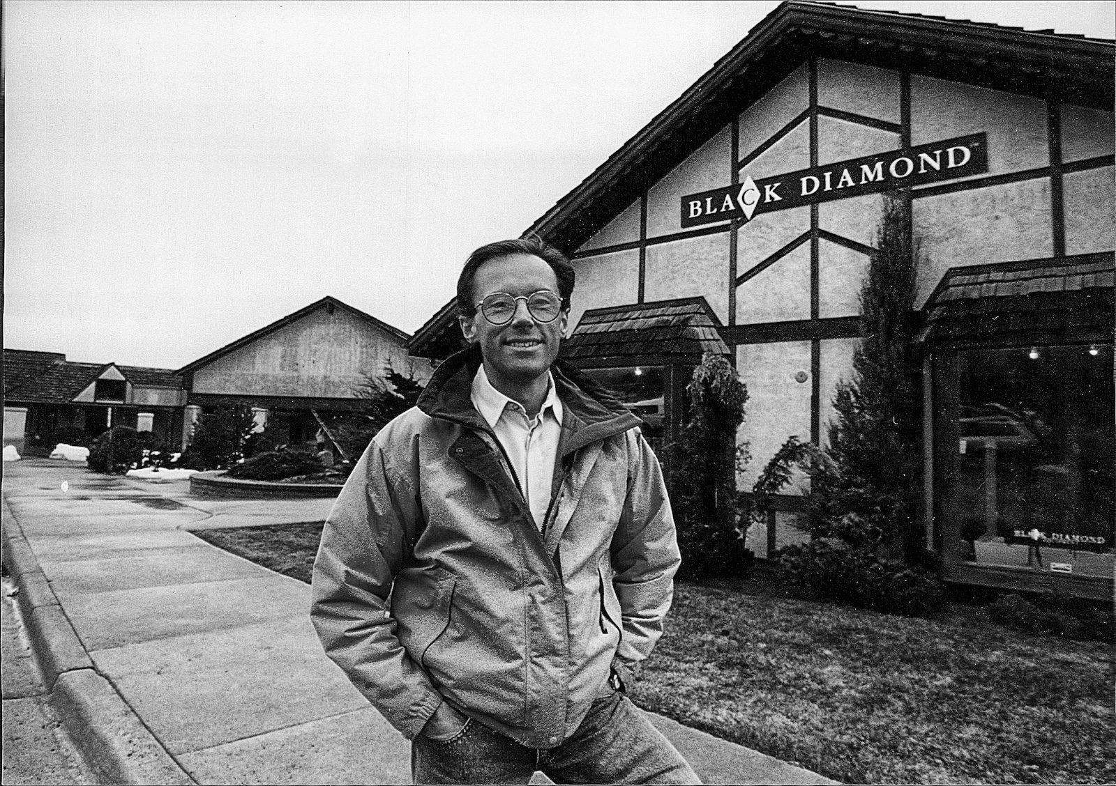 758033210-metcalf_retail_91