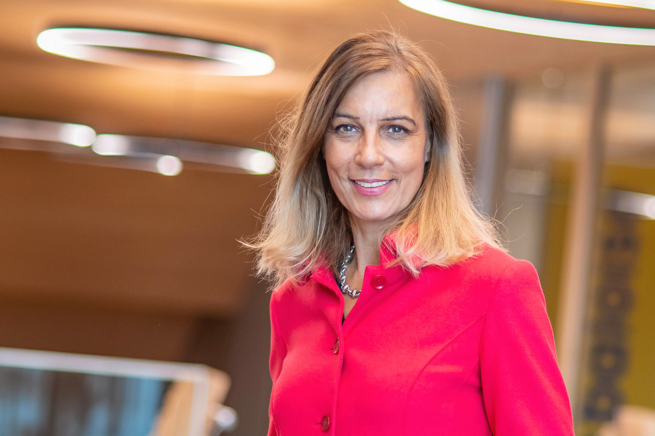 834795127-c-theodorovics