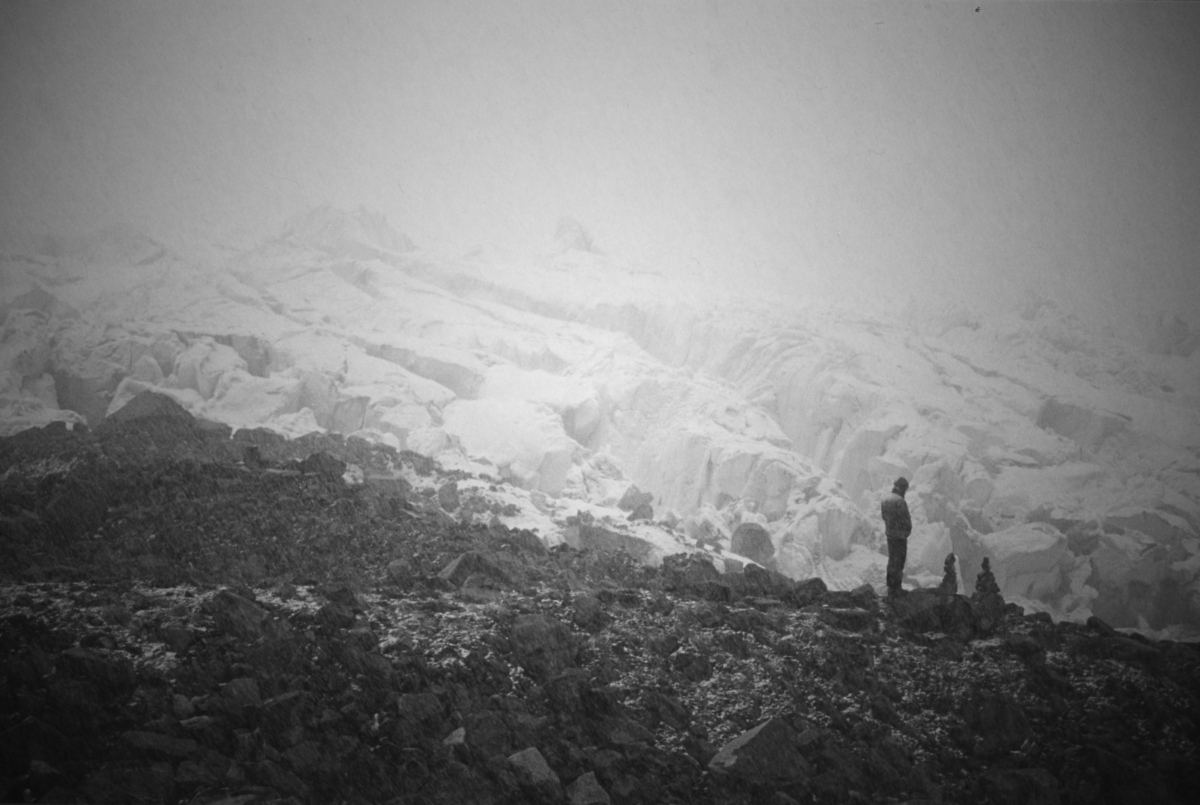 VOM blackwhiteified-5